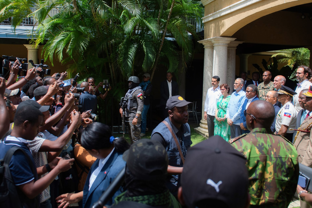 Stratégie de communication numérique : À force de se montrer, le gouvernement actuel finit-il par ne plus rien montrer ?